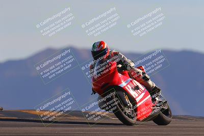 media/Nov-06-2023-Moto Forza (Mon) [[ce023d0744]]/4-Beginner Group/Session 5 (Turn 9)/